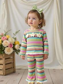 Vintaside Kids 2 pièces Ensemble Top à manches longues avec décor crocheté à rayures arc-en-ciel et floral et pantalon évasé à taille élastique pour bébé fille, avec garniture à franges, tenue décontractée chic pour l'automne, convient pour de multiples occasions