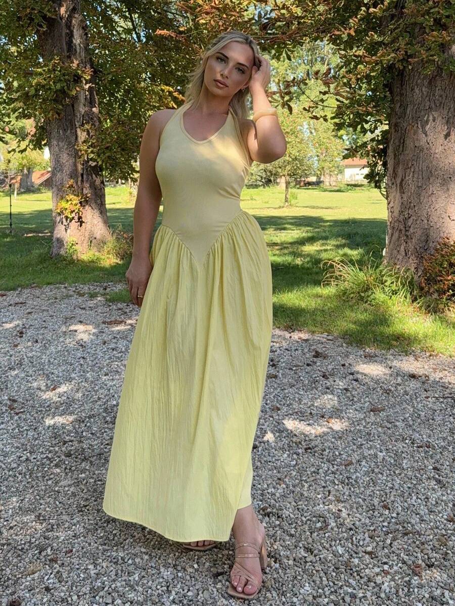 Jeta Ari Französisches Kleid mit tiefem V-Ausschnitt, rückenlos, mit Bindung in der Taille und Raffungen, sexy - Gelb - Übersicht 1