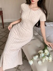 DAZY Ditsy Floral 束腰长款女士睡袍睡衣 - 杏色 - 查看 3
