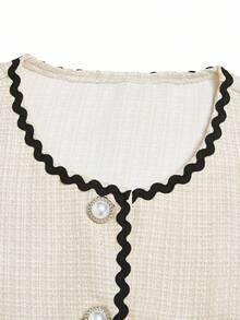 Elenzga 女式优雅拼色蕾丝拼接系带腰部前开盖袖衬衫 - 卡其色 - 查看 9