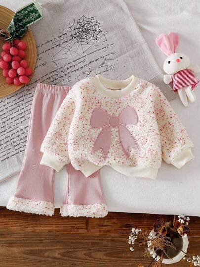 SHEIN Baby Girl Outfit 2pcs Baby Girl Autumn/Winter Fluffy Knit Long Sleeve Top + Pink Knit Pants Casual Outfit Set Fall Bow Decor