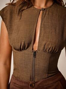 COSMINA 女士优雅穿孔拉链短袖衬衫，通勤和办公室穿着皆宜，适合初秋 - 棕色 - 查看 7