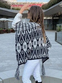 Vivie Lora Poncho de Suéter com Franjas e Estampa Geométrica Feminino, Outono/Inverno - Azul Marinho - Visão 4