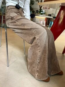 DAZY Women's Low-Waist Straight Leg Jeans, Casual Street Style City Wear Low Rise Jeans - Brown - View 3