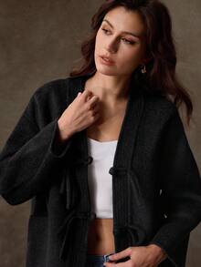 Lilora Mantel Wol Campuran Warna Polos Kasual Wanita dengan Dua Saku, Musim Gugur/Dingin, Gaya Klasik, Bahan Fleece, Cocok untuk Konser, Pakaian Musim Dingin Wanita, Gaya Cina - Hitam - View 3