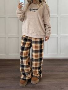 SHEIN 少女睡衣套装、圆领刺绣运动衫和格子宽松羊毛裤、家居服和运动服 - 彩色 - 查看 5