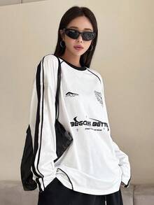 DAZY Camiseta de manga larga con eslogan, gráfico y ribete de contraste, hombros caídos, ropa de otoño, ropa de vuelta al colegio, tops para mujeres - Blanco - Ver 8