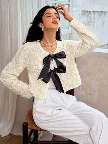 Serisse Áo khoác lửng buộc dây họa tiết hoa 3D thanh lịch thời trang thu đông dành cho nữ - Màu be - Xem 1