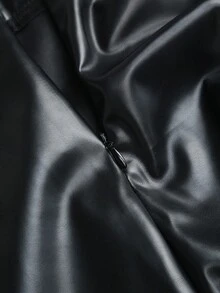 Sweetra Petite 秋冬休闲A字喇叭PU皮革迷你裙，适合娇小女性的时尚风格 - 黑色 - 查看 5