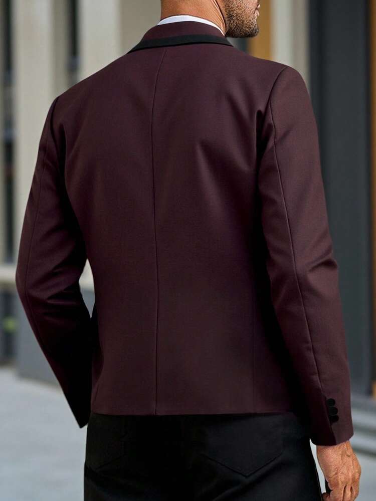 Manfinity Mode 男士优雅单扣西装外套，酒红色与黑色撞色设计，层次感十足，视觉效果惊艳，适合通勤、商务、派对和宴会等场合。这款西装外套是男士衣橱中不可或缺的百搭单品，也是送给男友或丈夫的绝佳圣诞礼物。 - 酒紅色 - 查看 2