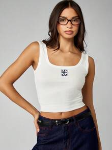 MISSGUIDED 罗纹背心，无袖短款，带徽标贴片，夏季必备分层单品 - 白色 - 查看 5