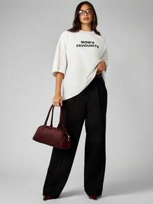 MISSGUIDED Cotton Oversized Graphic T-Shirt With Mom's Favourite Slogan Print For Casual Everyday Wear - White - View 5