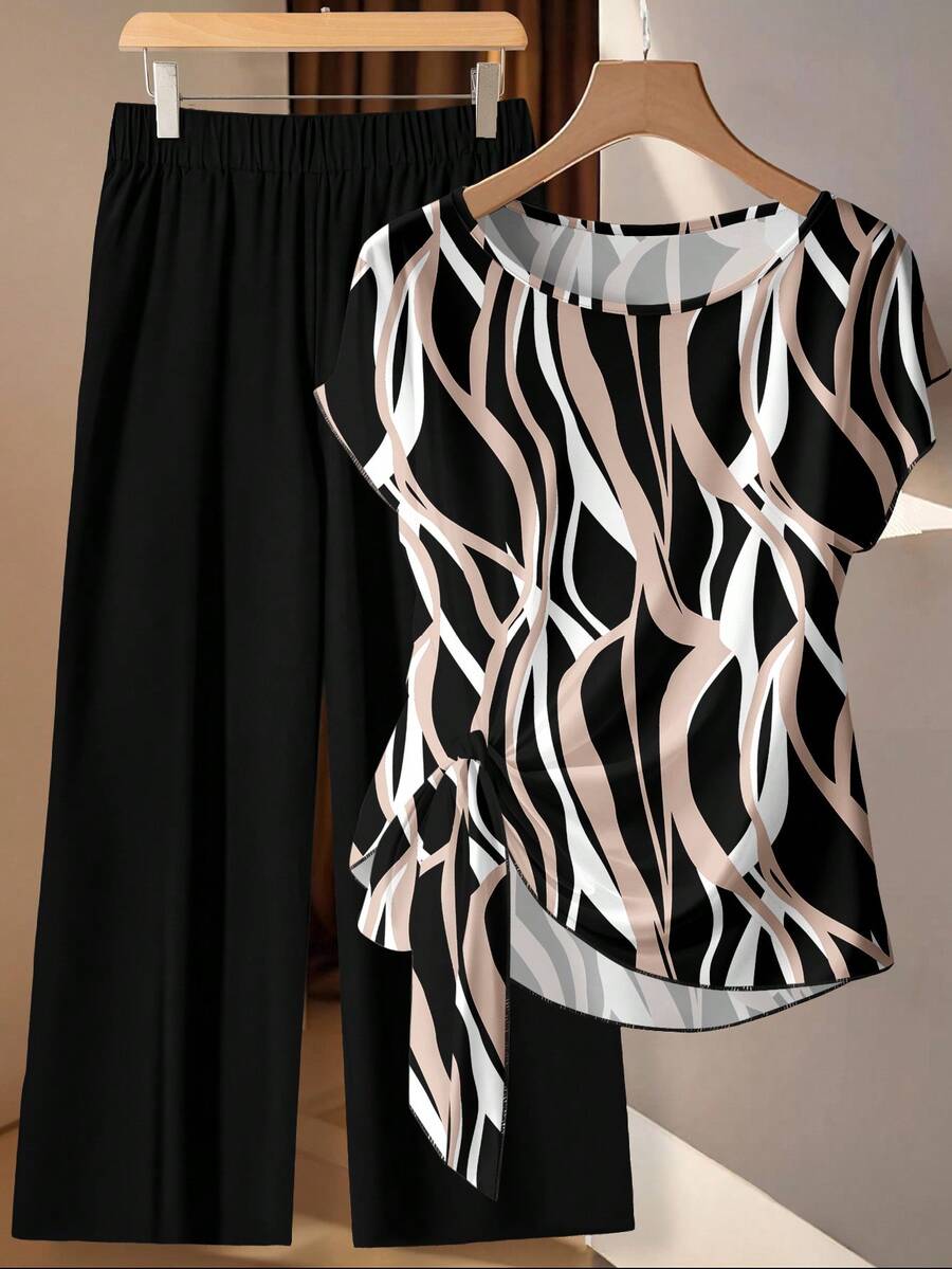 EMERY ROSE Bộ 2 món áo cánh dơi cổ tròn in họa tiết thường ngày mùa hè cỡ lớn và quần dài - Nhiều màu - Xem 1