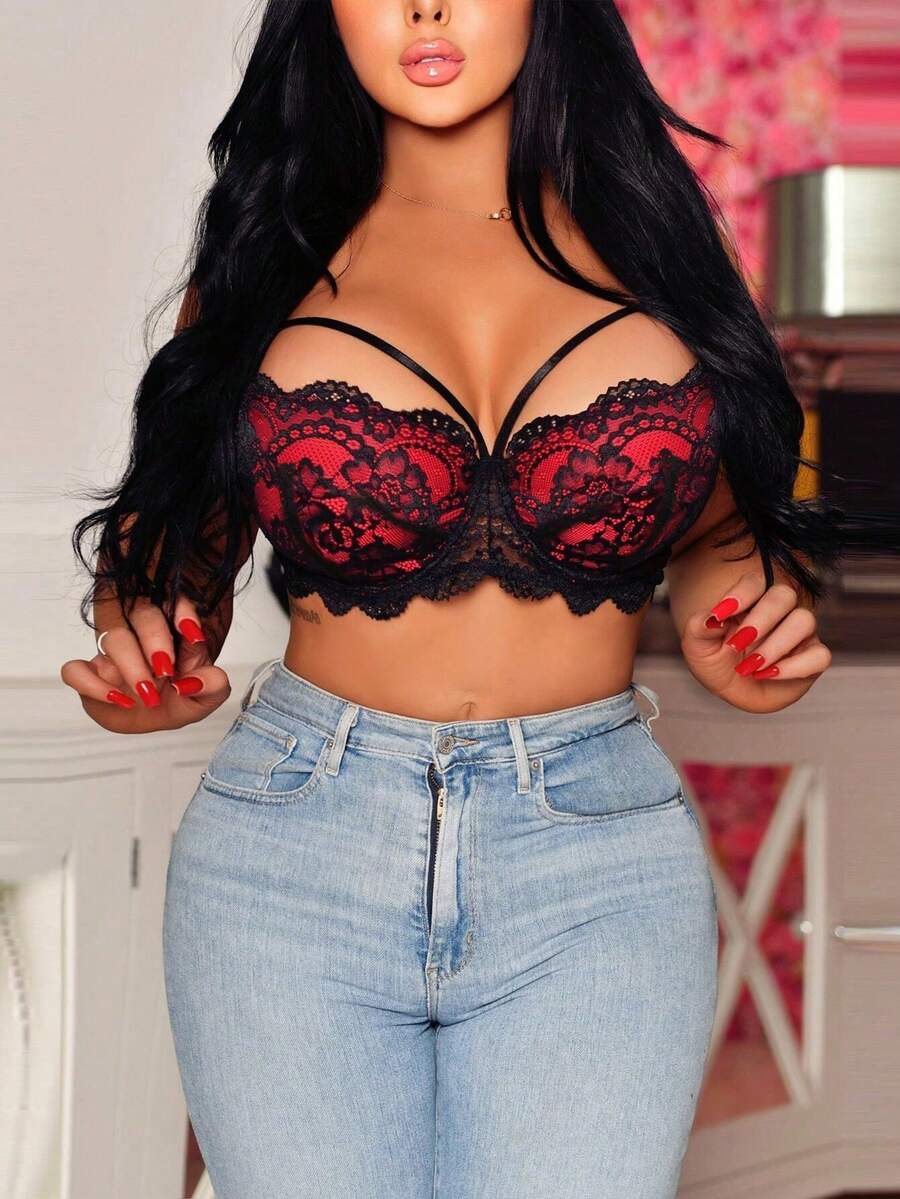 大尺碼花朵蕾絲文胸內衣