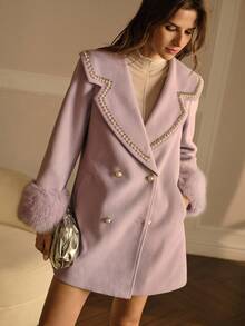 MOTF PREMIUM 水钻与人造珍珠细节翻领撞色毛绒袖口双排扣大衣 - 淡紫色 - 查看 5