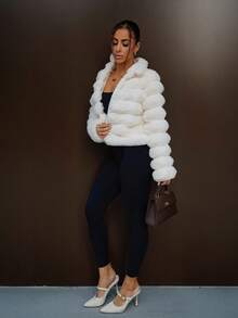 SAYEHFBABY 純色開襟毛絨短款大衣 - 杏色 - 查看 5