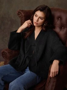 Lilora Mantel Wol Campuran Warna Polos Kasual Wanita dengan Dua Saku, Musim Gugur/Dingin, Gaya Klasik, Bahan Fleece, Cocok untuk Konser, Pakaian Musim Dingin Wanita, Gaya Cina - Hitam - View 7