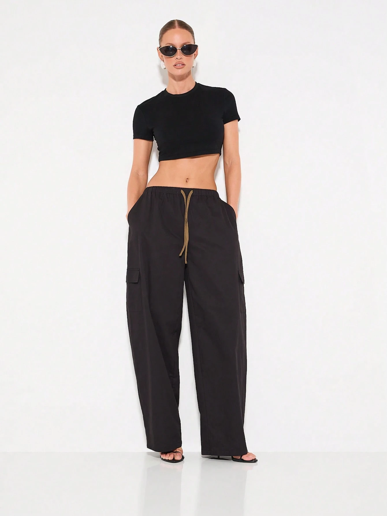 KIZN Wide Leg Cargo Pants With Drawstring