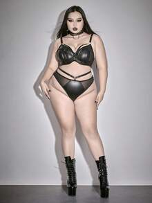 ROMWE Plus Size Gothic Metal Ring Bralette & Panty Set - Black - View 6