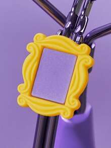 FRIENDS X SHEIN 1pc Alphabet Frame Pattern Eyelash Curler,Gifts - Purple - View 4