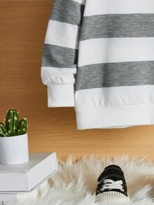 SHEIN Young Boy Fitted Crew Neck Raglan Sleeve Striped Sweatshirt,Winter,Winter,Fall,Fall,All, White Tops,Fall Tops - Grey - View 3