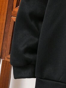 SHEIN 青少年男孩 1件休閒文字印花連帽冬季衛衣，保暖黑色秋季街頭風，適合返校、畢業，舒適針織百搭款 - 黑色 - 查看 4