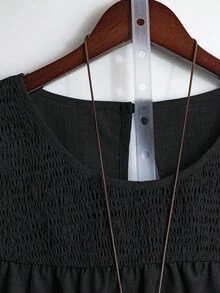 SHEIN LUNE 大码女式纯色圆领双层袖短袖休闲衬衫，休闲时尚百搭褶皱夏季假日女士衬衫 - 黑色 - 查看 4