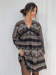 Livesso Women's V-Neck Waist Cinched A-Line Long Sleeve Midi Dress - Black and White - View 5