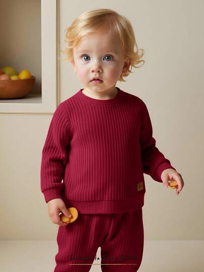 Cozy Pixies 2 件套男婴纯色华夫格针织柔软圆领长袖套头衫和松紧腰卷边裤套装