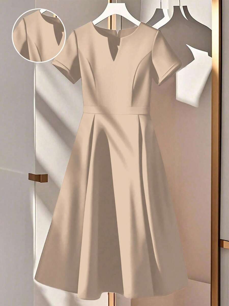 GlowEve CURVE Plus Size Women V-Neck Short Sleeve Midi Waist Dress - Khaki - View 1