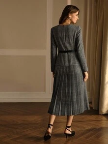 MOTF PREMIUM Váy kẻ caro đen Glen dài vừa phải, có viền xếp ly, thắt lưng - màu đen - Xem 5