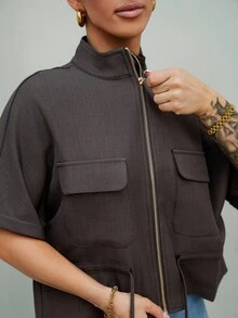 SAYEHFBABY قميص شيك قصير غير رسمي مع جيبين متناظرين على الصدر ، تصميم إنسيابي عند الخصر ، عملي وأنيق