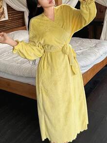 DAZY Women's Long Striped Textured Fleece Robe With Ruffle Hem, Autumn/Winter, Fall Winter Pajama, Cozy Outfit