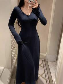 DAZY 迷人蕾丝拼布褶皱腰长裙睡袍女士睡衣 - 藏蓝色 - 查看 6