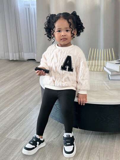 SHEIN Baby Mädchen süßer Fellstoff Buchstaben-Muster Langarm Sweatshirt Set, Herbst/Winter
