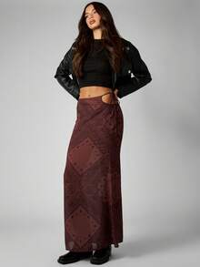 MISSGUIDED 佩斯利印花沙滩罩衫长裙，侧面镂空，夏季巡航度假纱笼裹身波西米亚风沙滩装度假装节日长裙 - 棕色 - 查看 4