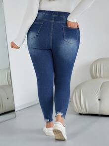 SHEIN CURVE+ Quần jean bó màu trơn cạp chun, sờn rách thường ngày cỡ lớn cho nữ, Quần jean mùa đông cho nữ, Giữ ấm tốt hơn, Quần denim mùa thu, Quần denim mùa thu và mùa đông, Quần denim dày, Quần denim giữ nhiệt, Vải chải giữ nhiệt, Mùa thu, Mùa thu cho nữ, Mùa đông, Mùa thu ấm áp thoải mái, Du lịch, Đi làm, Tiệc tùng, Kỳ nghỉ, Phong cách Old Money, Mua sắm, Tiệc tối, Thanh lịch, Tiệc tùng, Hẹn hò, Mùa đông, Mùa thu, Mùa thu, Halloween, Giáng sinh, Năm mới, Lễ tạ ơn, Tiệc tùng, Quần denim bó cạp chun cho nữ, Vừa vặn với túi, Đa năng, Đường cong cho nữ, Quần denim bó màu xanh co giãn cỡ lớn Quần jean mùa đông cho nữ Quần jean mùa đông cho nữ Quần jean bó co giãn Quần denim cạp cao có gấu cong cho nữ, Mùa thu cho nữ, Quần jeans bó màu xanh co giãn, Mùa thu, Quần jeans bó rách cỡ lớn cho nữ, Thời trang mùa thu, Giáng sinh, Halloween - Màu xanh lam - Xem 2