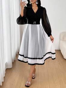 SHEIN Lady Váy dài tay cổ chữ V màu tương phản cho nữ - Đen và trắng - Xem 7