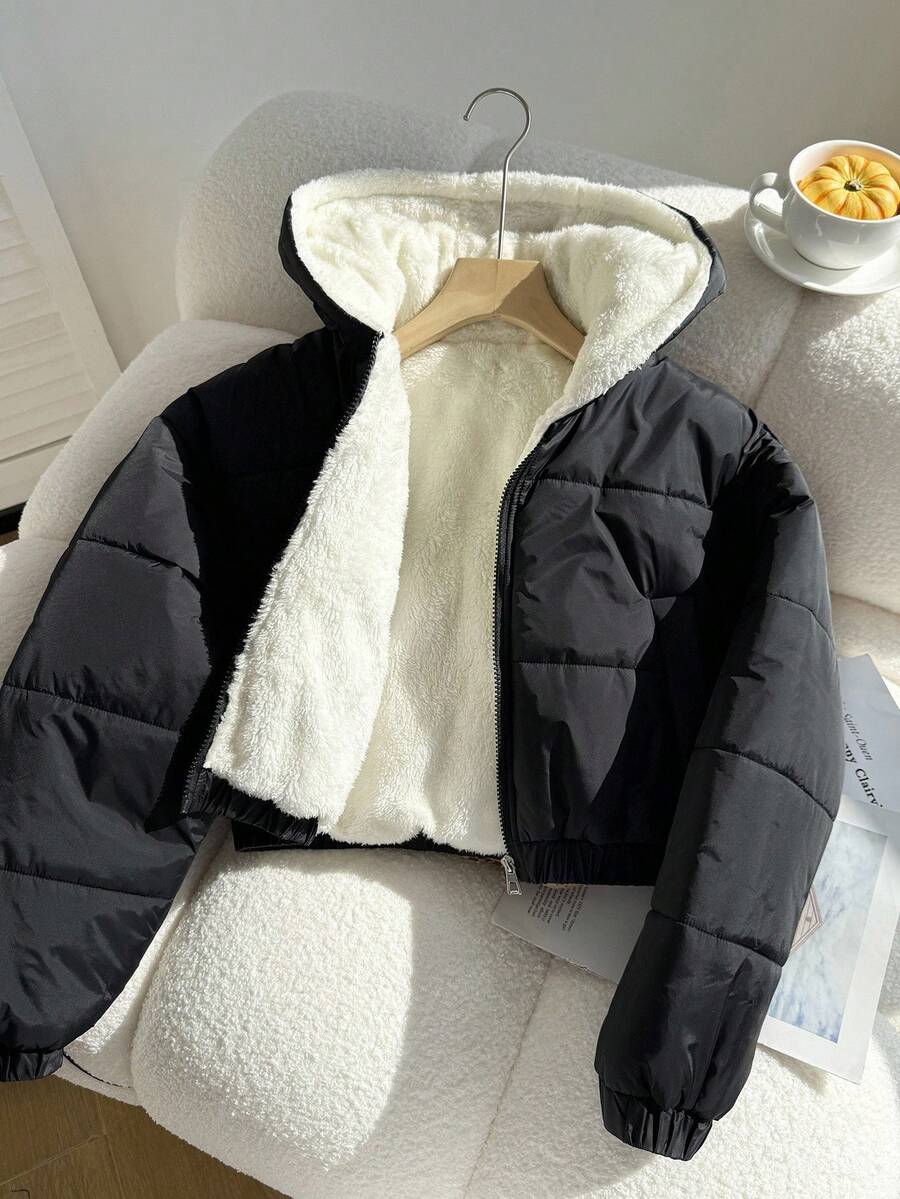 SHEIN 少女休闲短款连帽棉衣，保暖内衬，宽松版型，舒适，适合秋冬季、日常穿着、户外、派对、拍照 - 黑色 - 查看 1