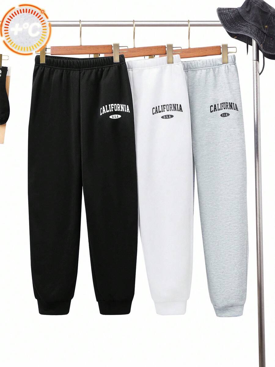 SHEIN 3 件套儿童/青少年男童休闲学院风字母印花宽松抽绳针织运动裤,3 种颜色 - 黑色 - 查看 1