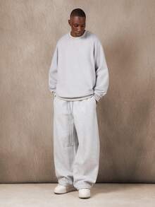 SUMWON Essential Regular Fit Classic Sweatshirt With Crew Neck Long Sleeves Casual Everyday Comfort Wear For Fall Winter Plain - Light Grey - View 6