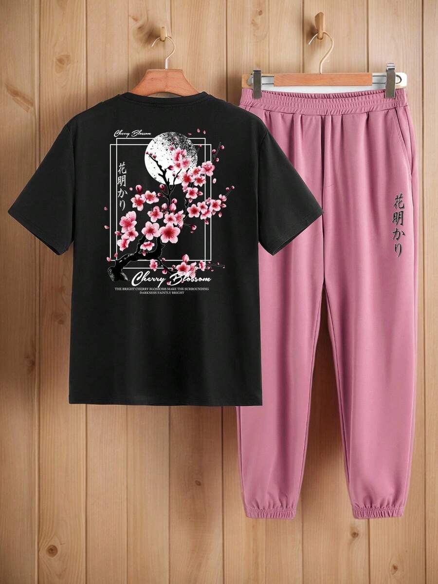 Manfinity Homme Set di maglietta a maniche corte nera e pantaloni lunghi rosa da uomo, con stampa di albero di sakura in stile ukiyo-e giapponese - Multicolore - Visualizzare 1
