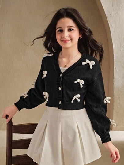 SHEIN Tween Girl 米色休闲别致时尚可爱柔软简约温暖百搭优雅 3D 蝴蝶结针织开衫，适合居家、日常、学校、户外、派对、秋冬季
