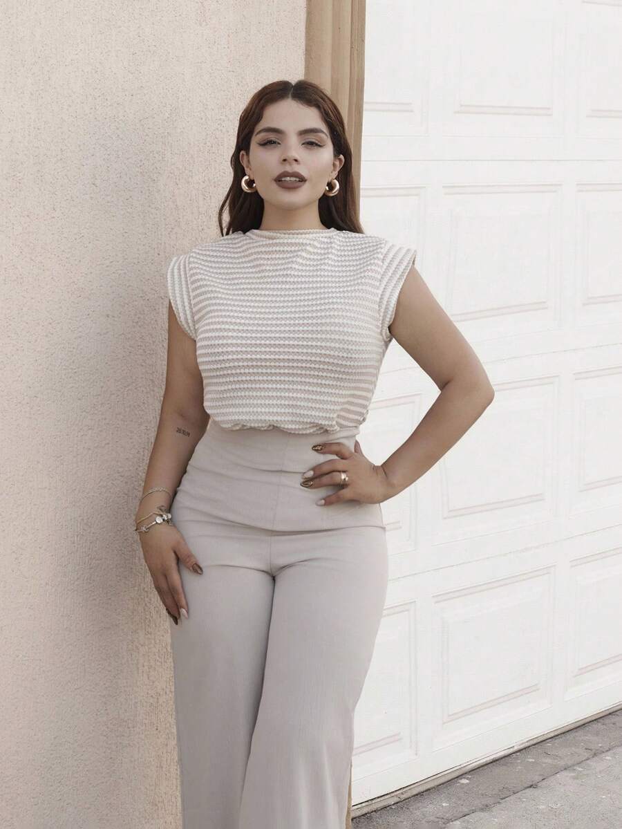 Lupita Cardoza Áo thun nữ cổ tròn tay ngắn kẻ sọc thường ngày - Màu be - Xem 1