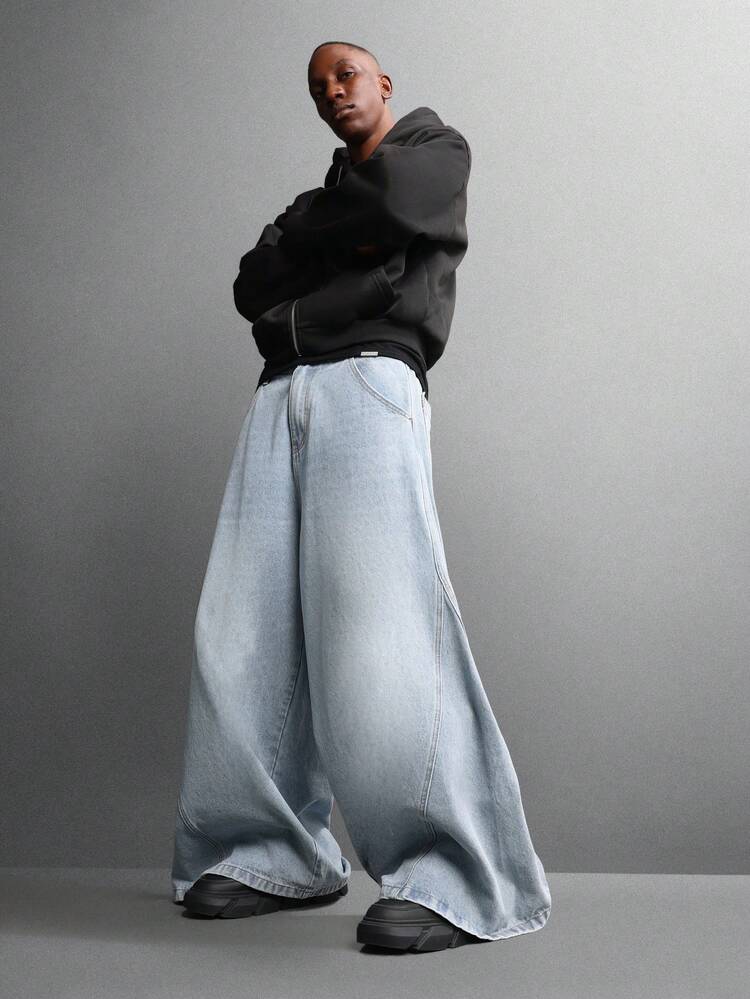 Wide Leg Barrel Fit Denim Jeans With Seam Details