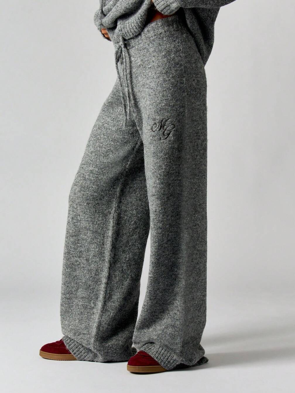 mei様 theredthread logo knit pants MISSGUIDED High Waisted Knitted Sweater Pants With Logo｜MISSGUIDED
