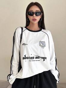 DAZY Camiseta de manga larga con eslogan, gráfico y ribete de contraste, hombros caídos, ropa de otoño, ropa de vuelta al colegio, tops para mujeres - Blanco - Ver 3