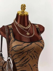 Amplova Mono de moda salvaje para mujer de talla grande con cuello cuadrado y redondo, estampado de tigre, accesorios metálicos, sin mangas, espalda descubierta y hebilla cruzada ajustada - Marrón - Ver 5