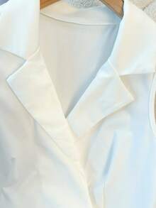 GlowEve CURVE Plus Size Solid Color Turn-Down Collar Sleeveless Bodysuit - White - View 4