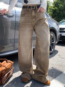 DAZY Women's Low-Waist Straight Leg Jeans, Casual Street Style City Wear Low Rise Jeans - Brown - View 2